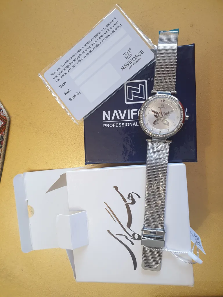 ساعت مچی عقربه ای زنانه نیوی فورس مدل NF5018 SW