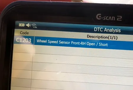 ردیاب خودرو پیوداپ مدل پیود P300 پلاس