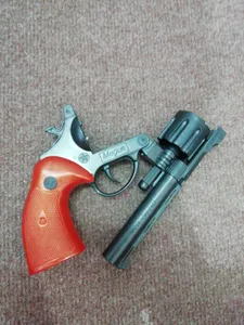 تجریه خرید تفنگ بازی مدل کلانتر کد k-007