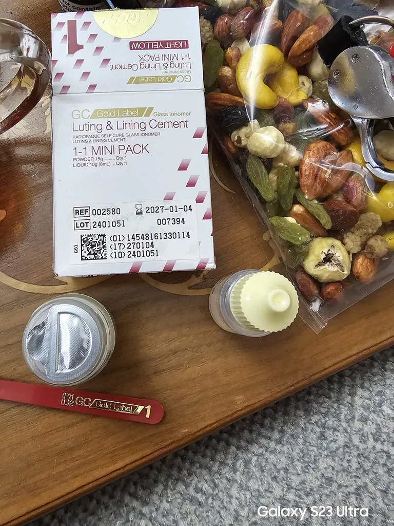 چسب روکش دندان جی سی مدل گلاس اینومر لوتینگ