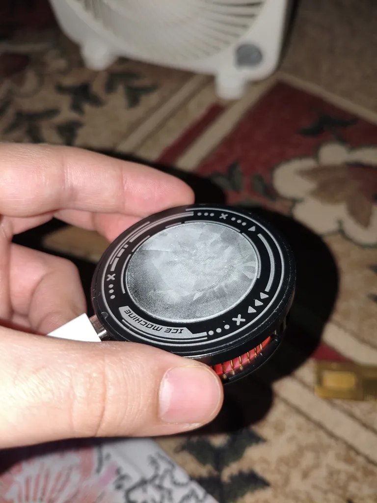 خنک کننده گوشی موبایل ممو مدل CX07