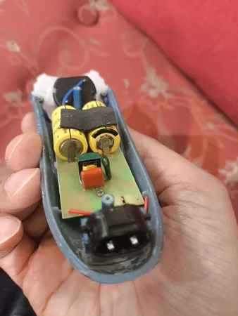 ماشین اصلاح صورت فیلیپس مدل AT890/20