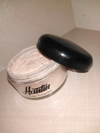پودر تثبیت کننده آرایش هانتین شماره H 01