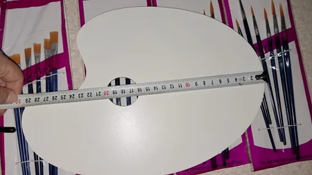 پالت چوبی سفید ره آورد طرح گرد سایز A4