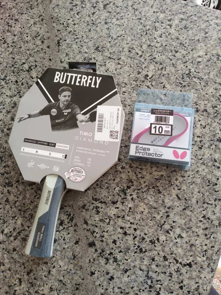 راکت پینگ پنگ باترفلای مدل Timo Boll سری Diamond