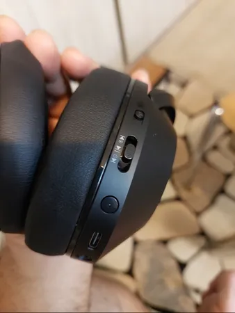 هدفون بی سیم نیا مدل NIA-NX100