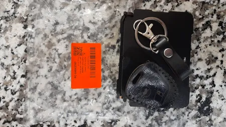 کاور ریموت خودرو چرم آراهمراه کد ARAJ611 مناسب برای سمند