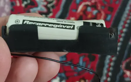 جا باتری قلمی مدل vs2