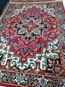 تجریه خرید فرش ماشینی سهند طرح هریس کد P648.BJ زمینه لاکی