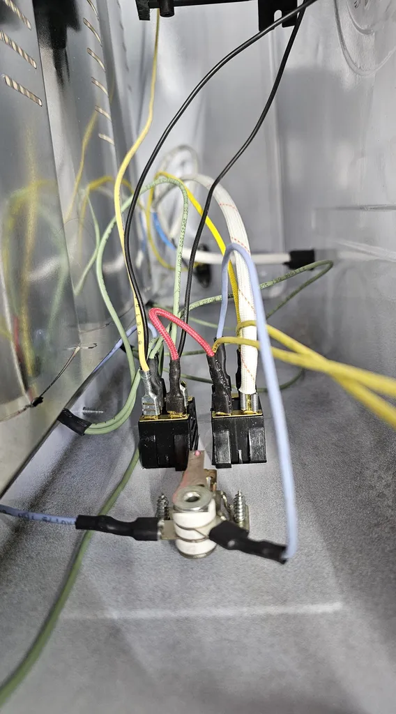 بخاری برقی تکسان مدل فن دار 6 المنته