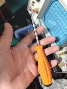 تجریه خرید پیچ گوشتی سوئیس تولز مدل PB 8190.2-100 OR