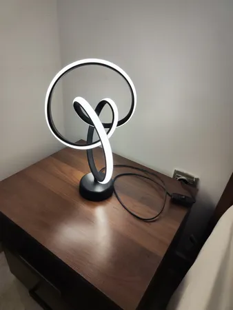 آباژور رومیزی ام کی ای لایتینگ مدل مدرن کد Ar-h30