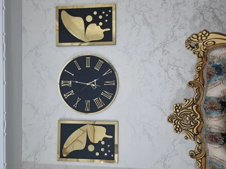 ساعت دیواری اِلِنسی مدل Carolyn به همراه آینه