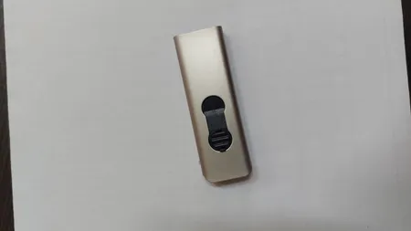 فلش مموری اچ‌پی مدل X796W ظرفیت 64 گیگابایت