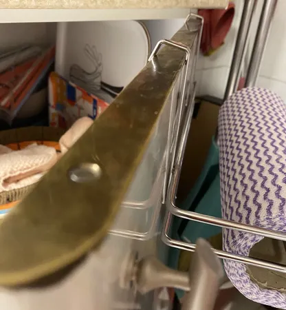 آویز کابینتی دستمال رولی مدل SHM-207