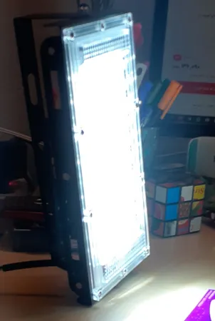 پروژکتور ال ای دی 50 وات یاس کد bilbo01