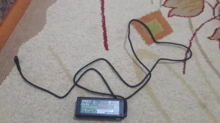 شارژر لپ تاپ 19.5ولت 4.7 آمپر کدSA195462