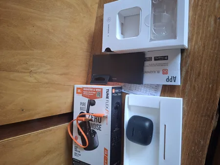 هدفون بلوتوثی جی بی ال مدل Tune Flex