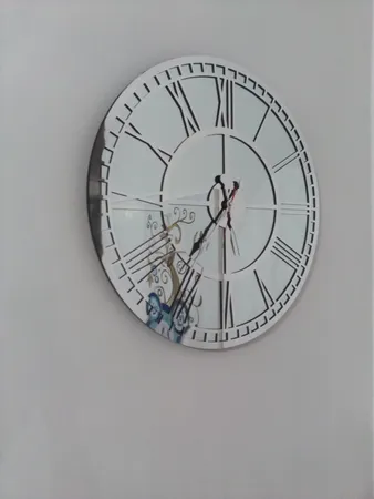 ساعت دیواری مدل رمیسا آینه ای