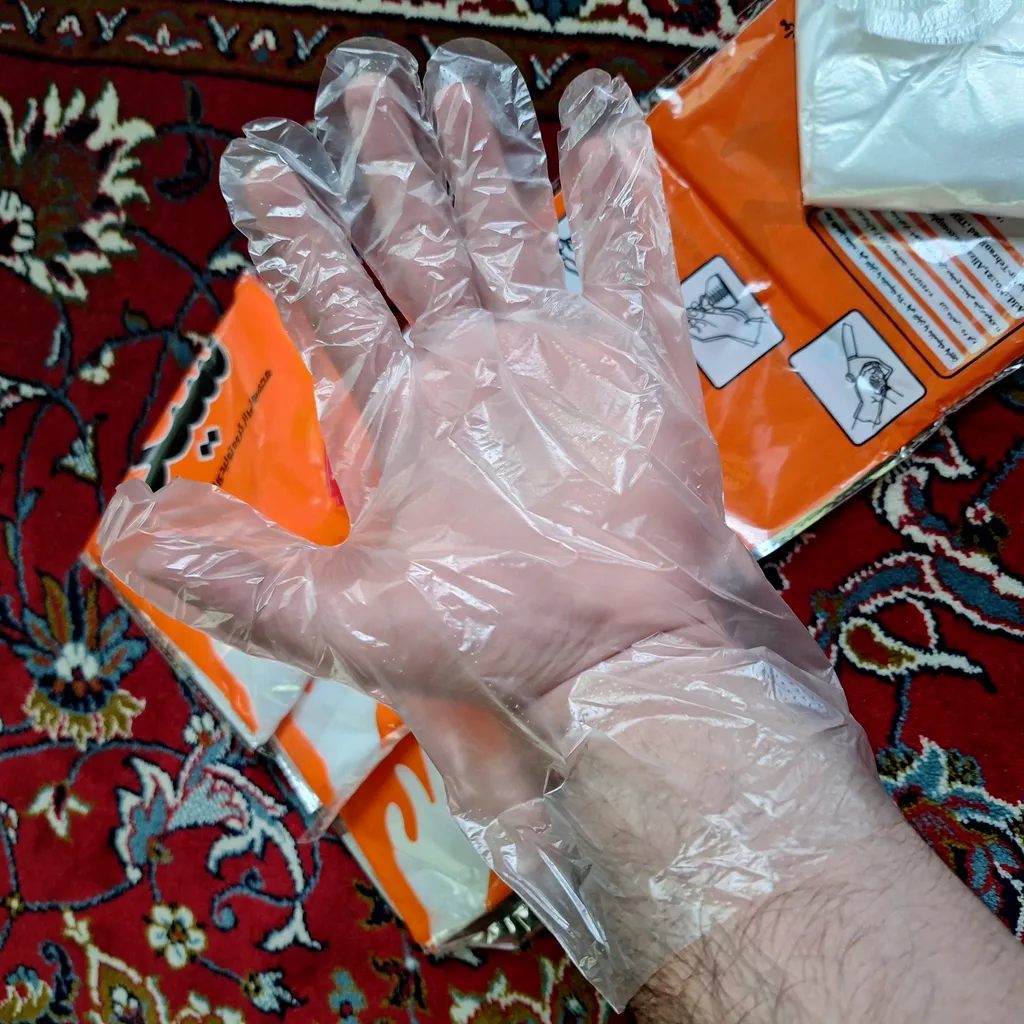 دستکش یکبار مصرف شیک مدل 4 چهار بسته 100 عددی