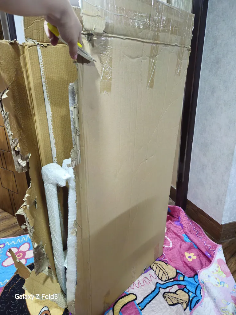 میز تحریر یاران دکور مدل پایه فلزی