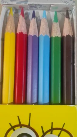 مداد رنگی 6 رنگ آریا مدل 3011