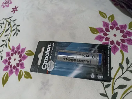 باتری لیتیوم-یون قابل شارژ کملیون کد ICR-18650 ظرفیت 2200 میلی آمپرساعت