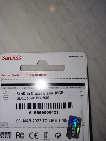 فلش مموری سن دیسک مدل Cruzer Blade CZ50 ظرفیت 16 گیگابایت با رابط USB 2.0