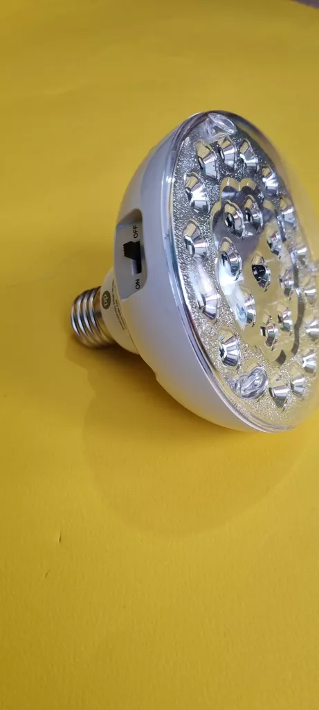 لامپ شارژی ال ای دی 19 وات دی پی مدل Lanter