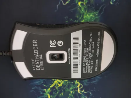 ماوس مخصوص بازی ریزر مدل DEATHADDER ESSENTIAL RZ01
