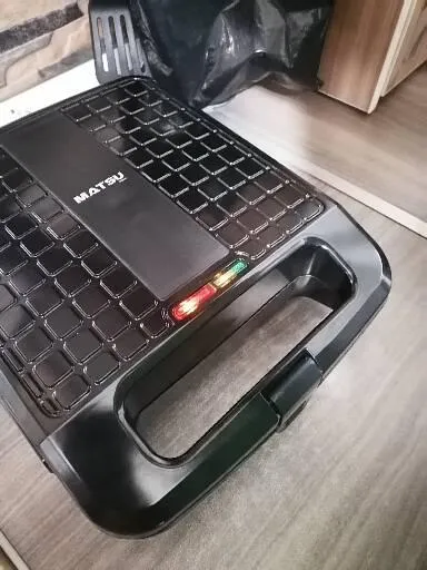 ساندویچ و وافل ساز ماتسو مدل MA-745