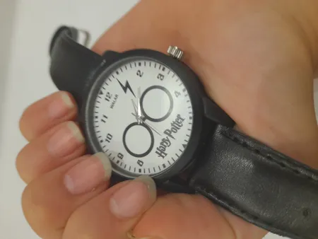 ساعت مچی عقربه ای والار طرح هری پاتر کد LF2069