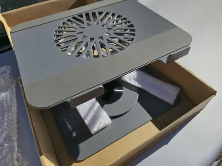 پایه نگهدارنده لپ تاپ مدل Adjustable-R