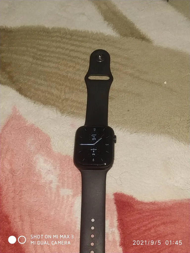 ساعت هوشمند مدل W506