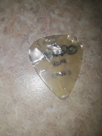 پیک گیتار آلیس مدل 046m