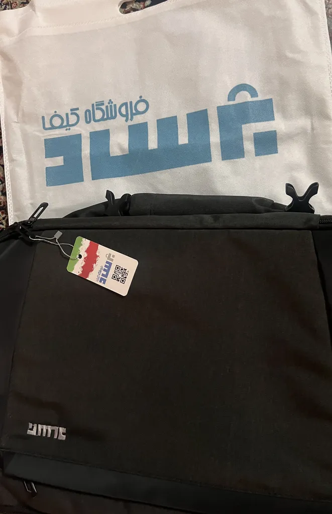 کوله پشتی لپ تاپ برساد مدل Bb 104 plus مناسب برای لپ تاپ 15 تا 17 اینچی