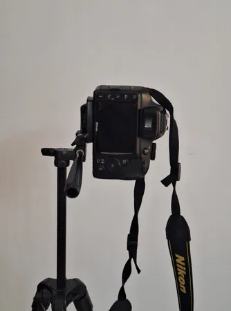 سه پایه دوربین جی ماری مدل KP-2205