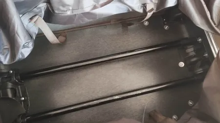 چمدان مدل Mj 77 سایز بزرگ ارتفاع 70 سانتی متر