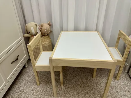 میز تحریر کودک ایکیا مدل Latt