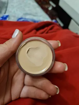 کرم فشرده لیدی میکاپ مدل سی آر شماره 1M