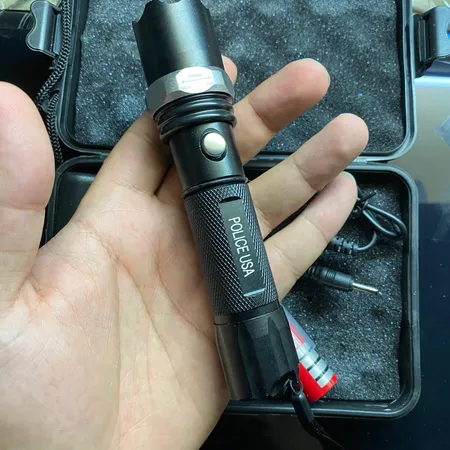 چراغ قوه Brilliante Torcia