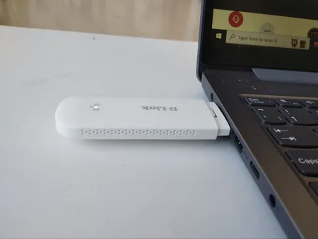 مودم 4G/LTE قابل حمل دی-لینک مدل DWR-910M