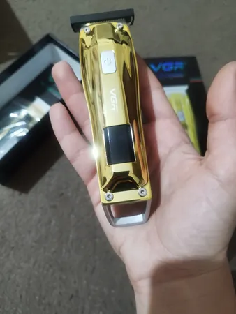 ماشین اصلاح موی سر و صورت وی جی ار مدل 956