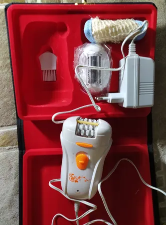 ست اصلاح موی بدن بانوان ولوت ویپن مدل AP-99