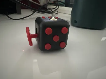 فیجت ضد استرس مدل SFTH Cubic