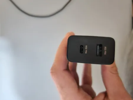 شارژر دیواری 35 وات سامسونگ مدل EP-TA220