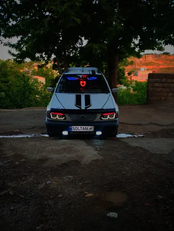 برچسب بدنه خودرو ونگارد مدل کاپوت اسپورت کد c03 بسته دو عددی