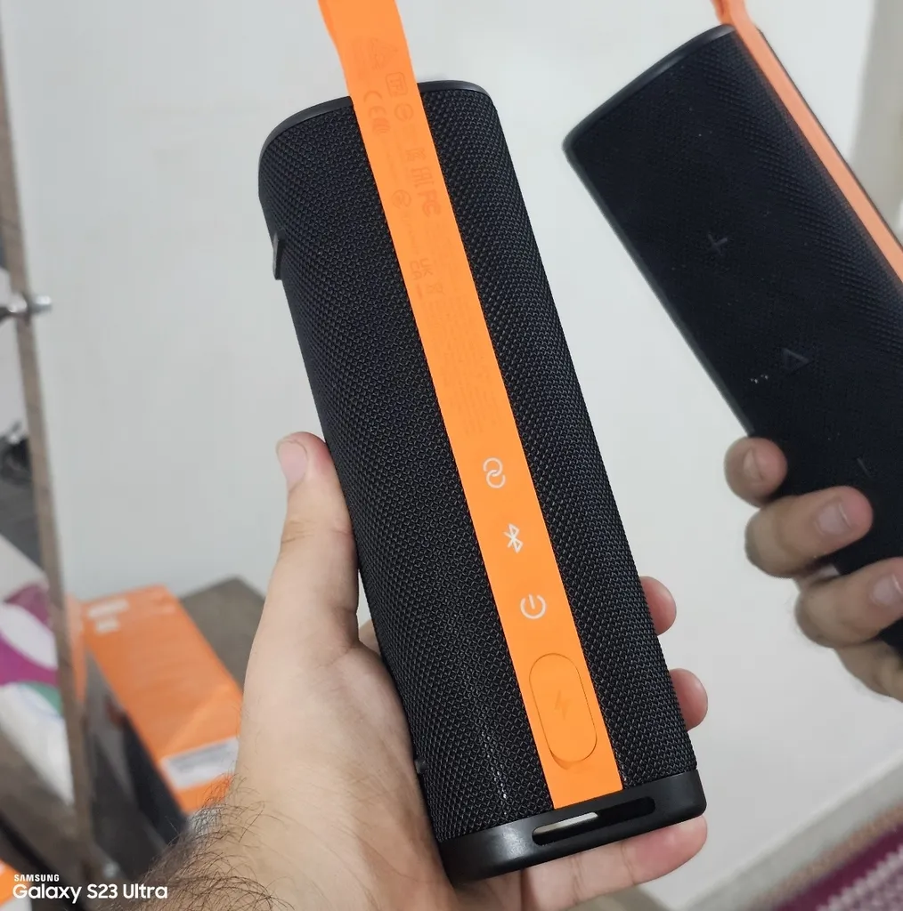 اسپیکر بلوتوثی قابل حمل شیائومی مدل Sound Outdoor