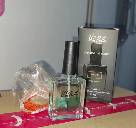 سرم تقویت کننده ناخن و کوتیکول ویتابلا مدل گودگرل حجم 15 میلی لیتر