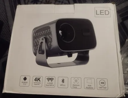 ویدئو پروژکتور مدل HY310